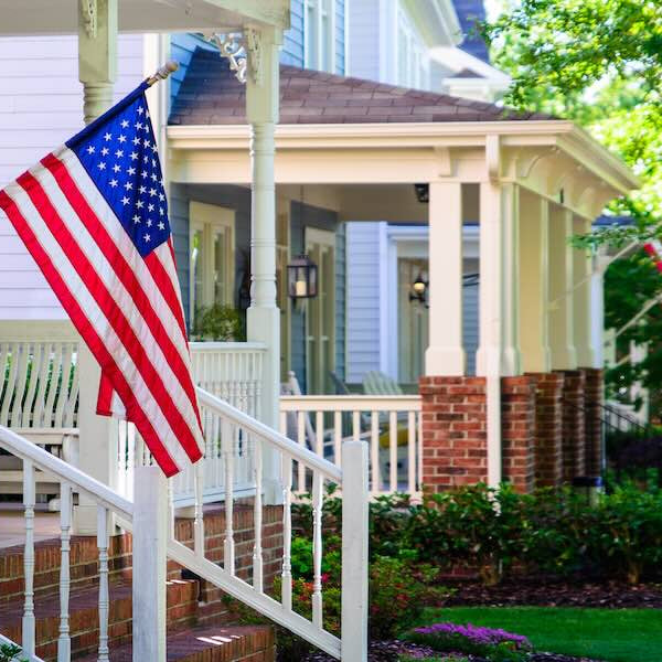 Summer Allergies and Your Home: Combatting Seasonal Allergens