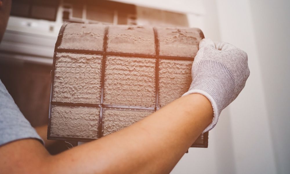 How to Properly Clean an AC Filter